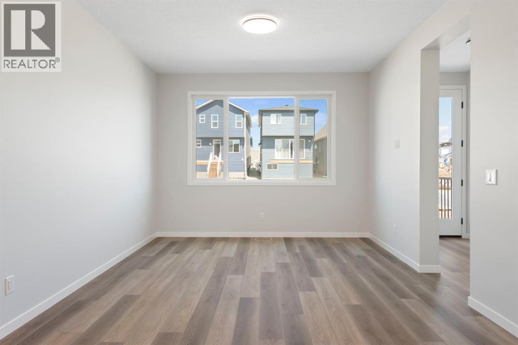 Photo 15 of 620 Rowmont Boulevard Nw, Calgary AB