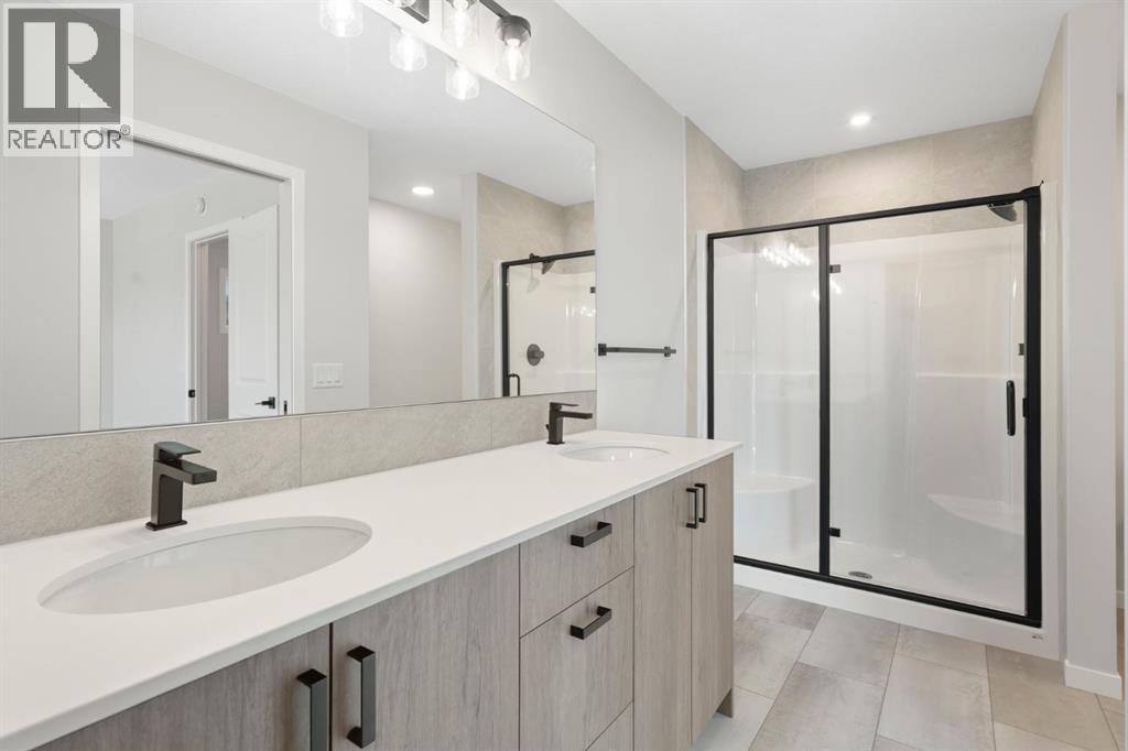 Photo 35 of 620 Rowmont Boulevard Nw, Calgary AB