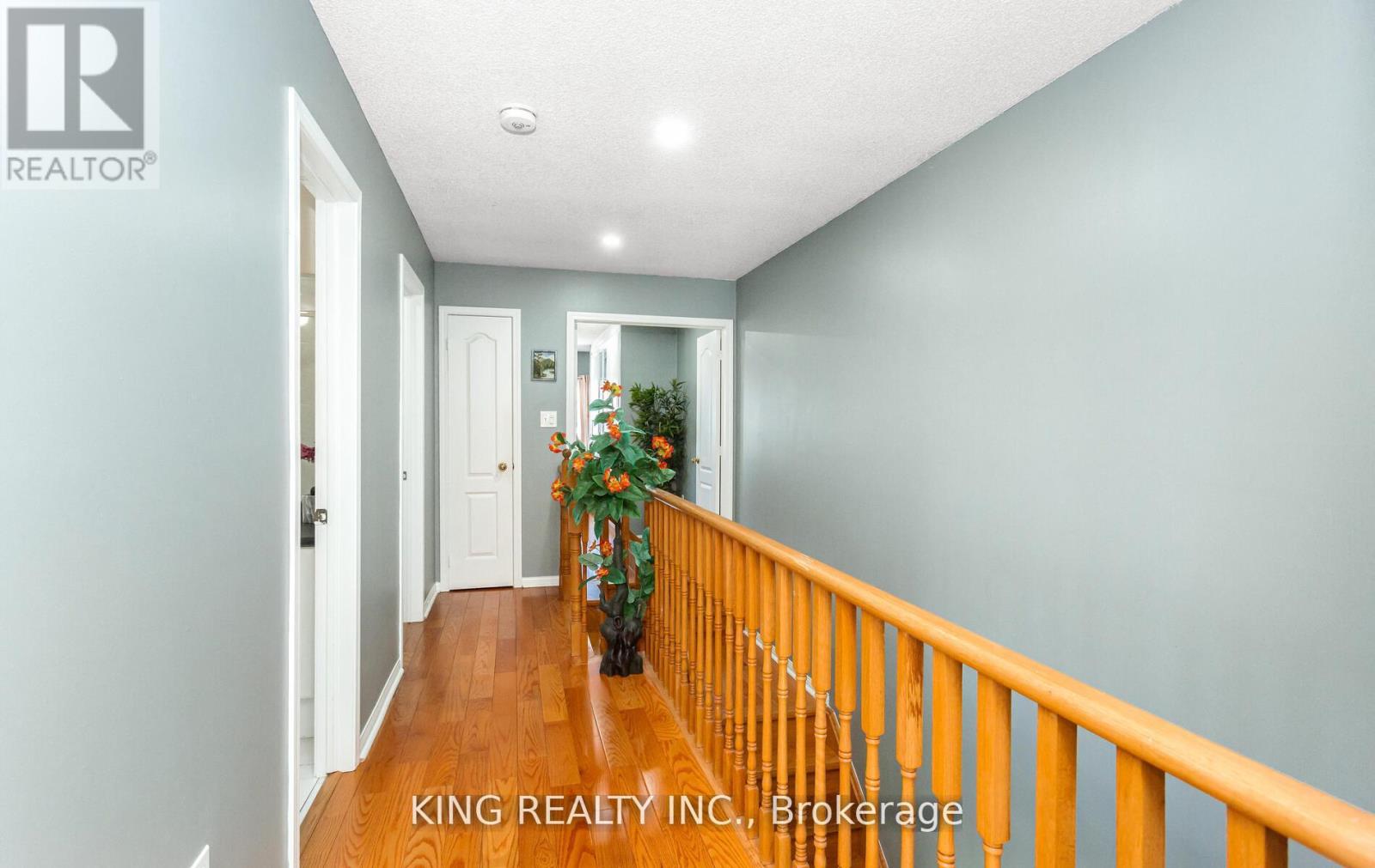 Photo 14 of 161 Tiller Trail, Brampton ON
