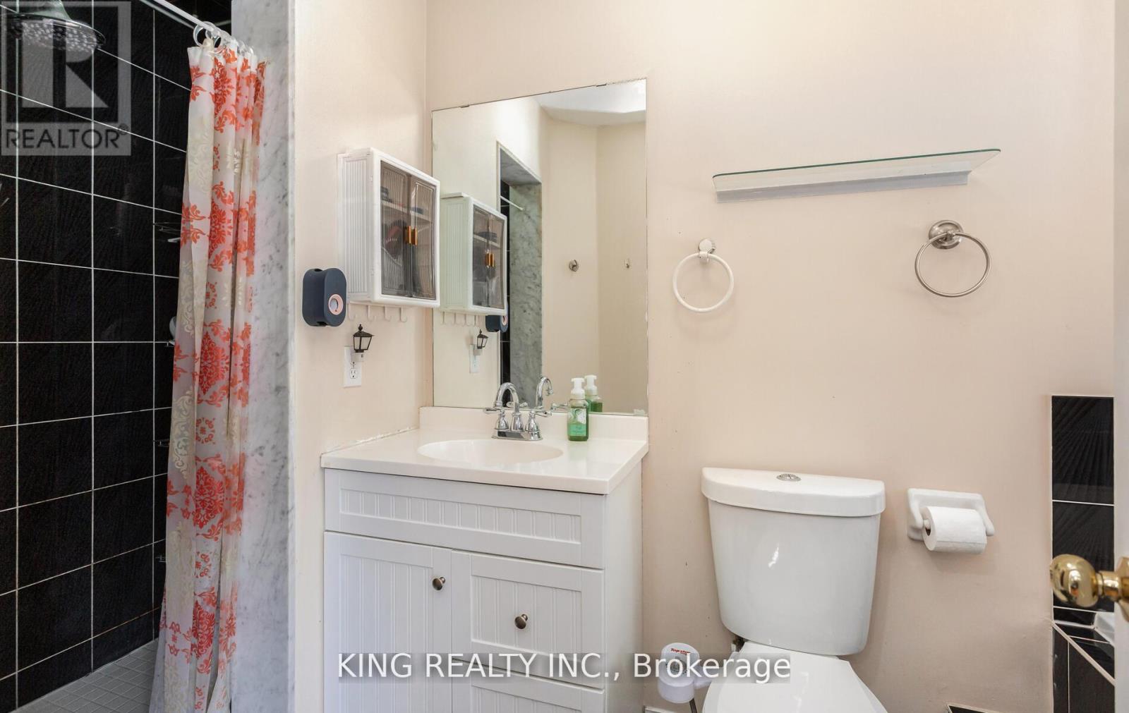 Photo 23 of 161 Tiller Trail, Brampton ON