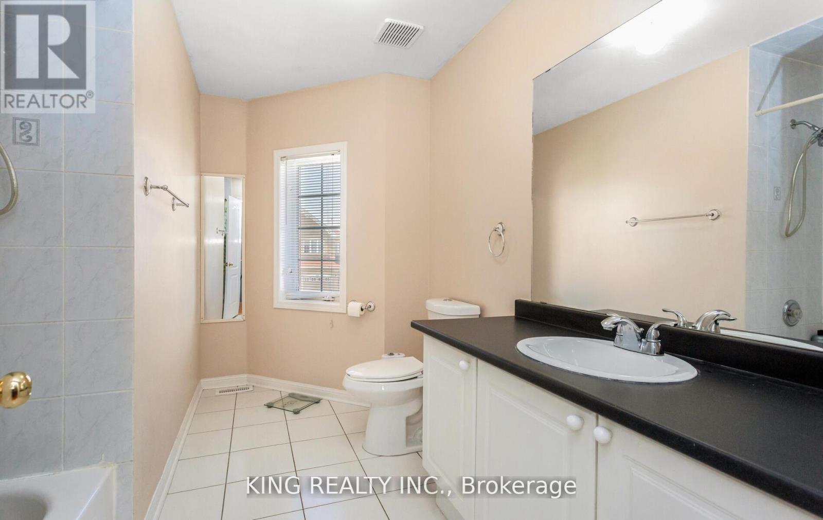 Photo 25 of 161 Tiller Trail, Brampton ON