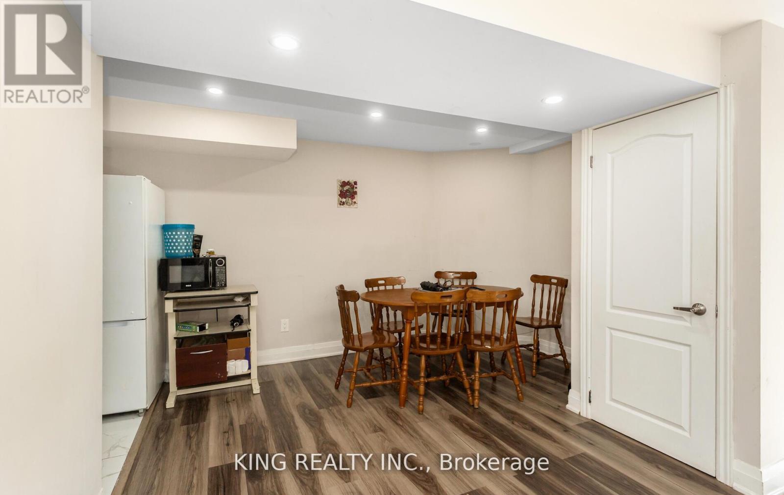Photo 28 of 161 Tiller Trail, Brampton ON