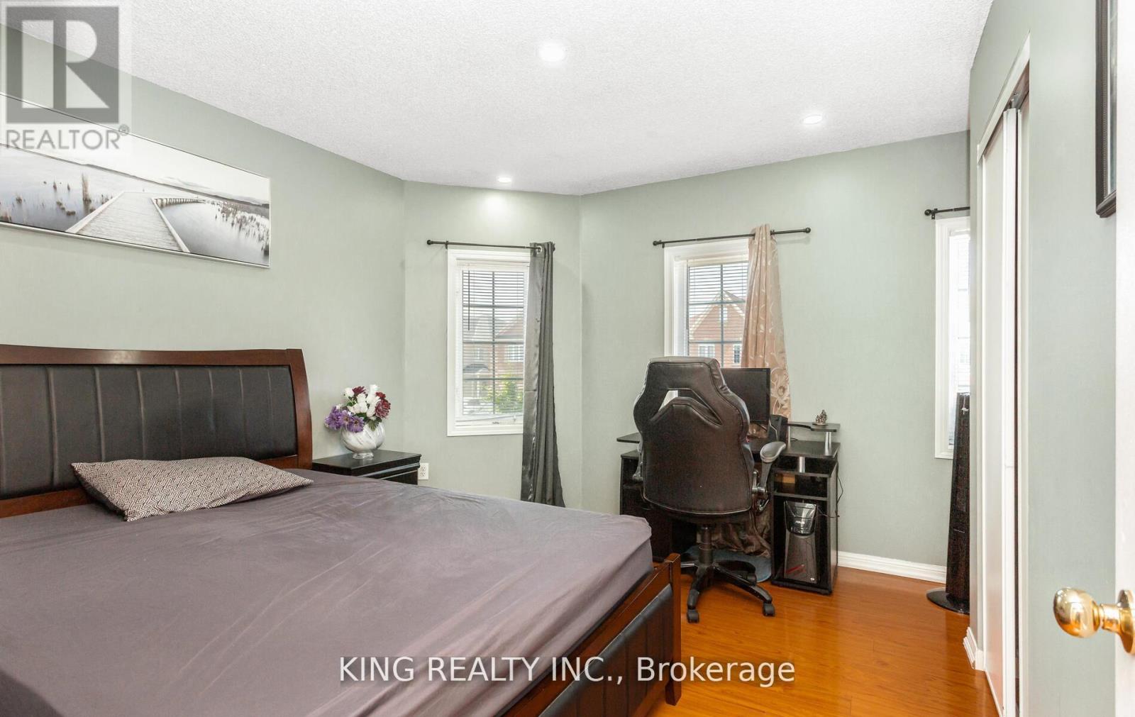Photo 29 of 161 Tiller Trail, Brampton ON