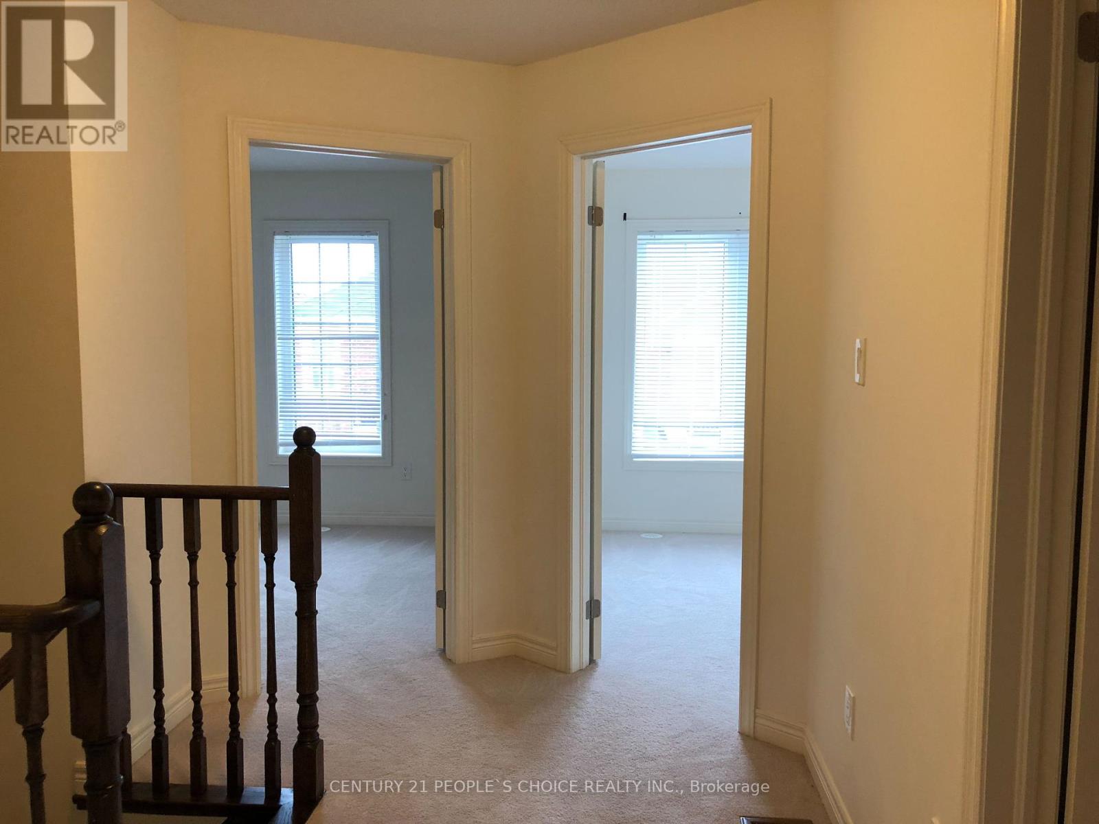 Photo 11 of 4 Cedarland Road, Brampton ON