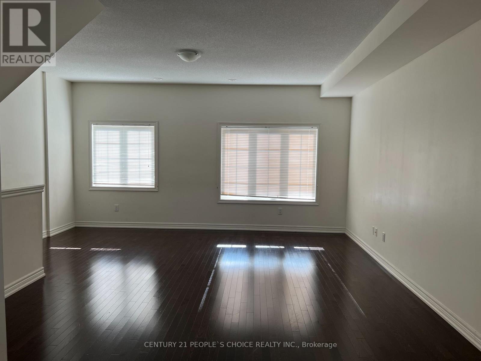 Photo 16 of 4 Cedarland Road, Brampton ON