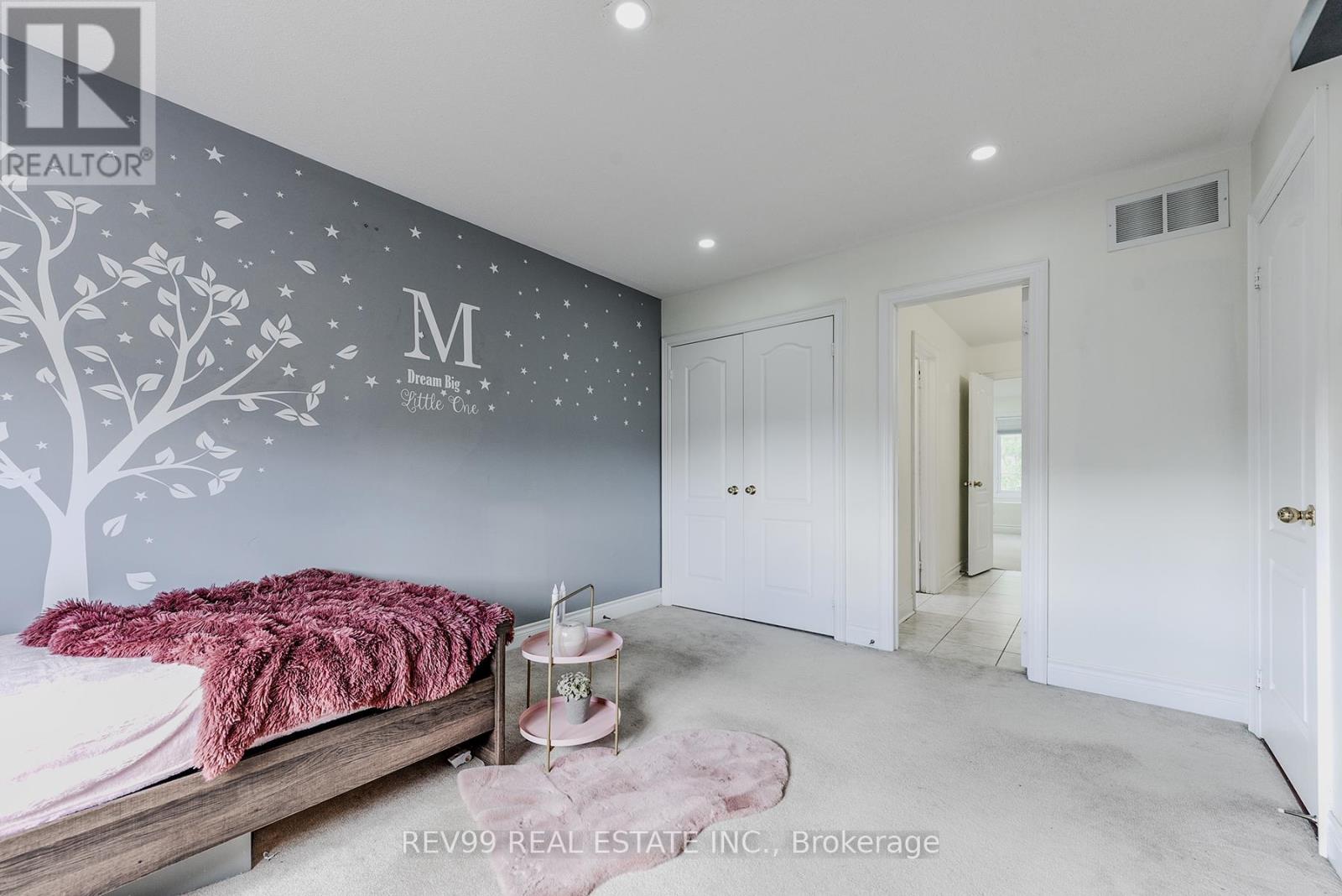 Photo 38 of 39 Bonistel Crescent, Brampton ON