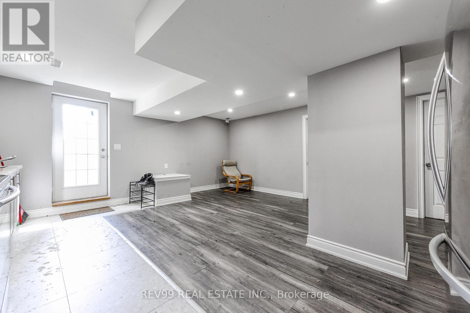 Photo 47 of 39 Bonistel Crescent, Brampton ON