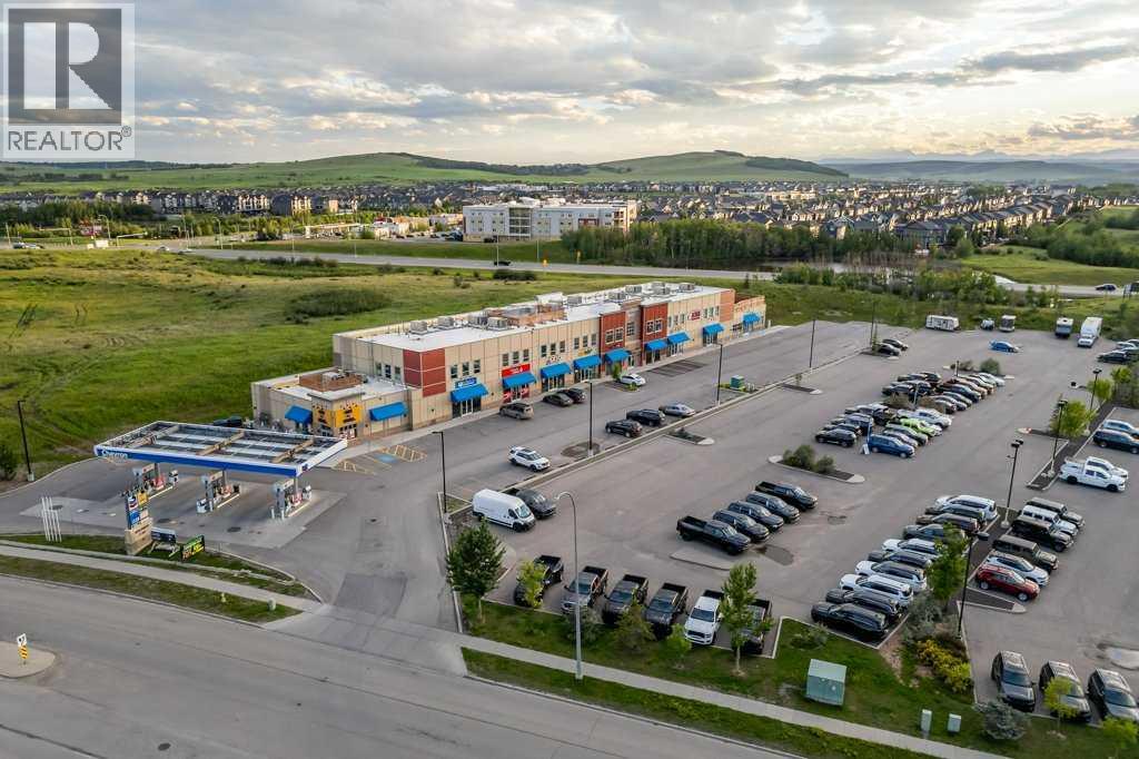 Photo 30 of 510 5 River Heights Drive, Cochrane AB