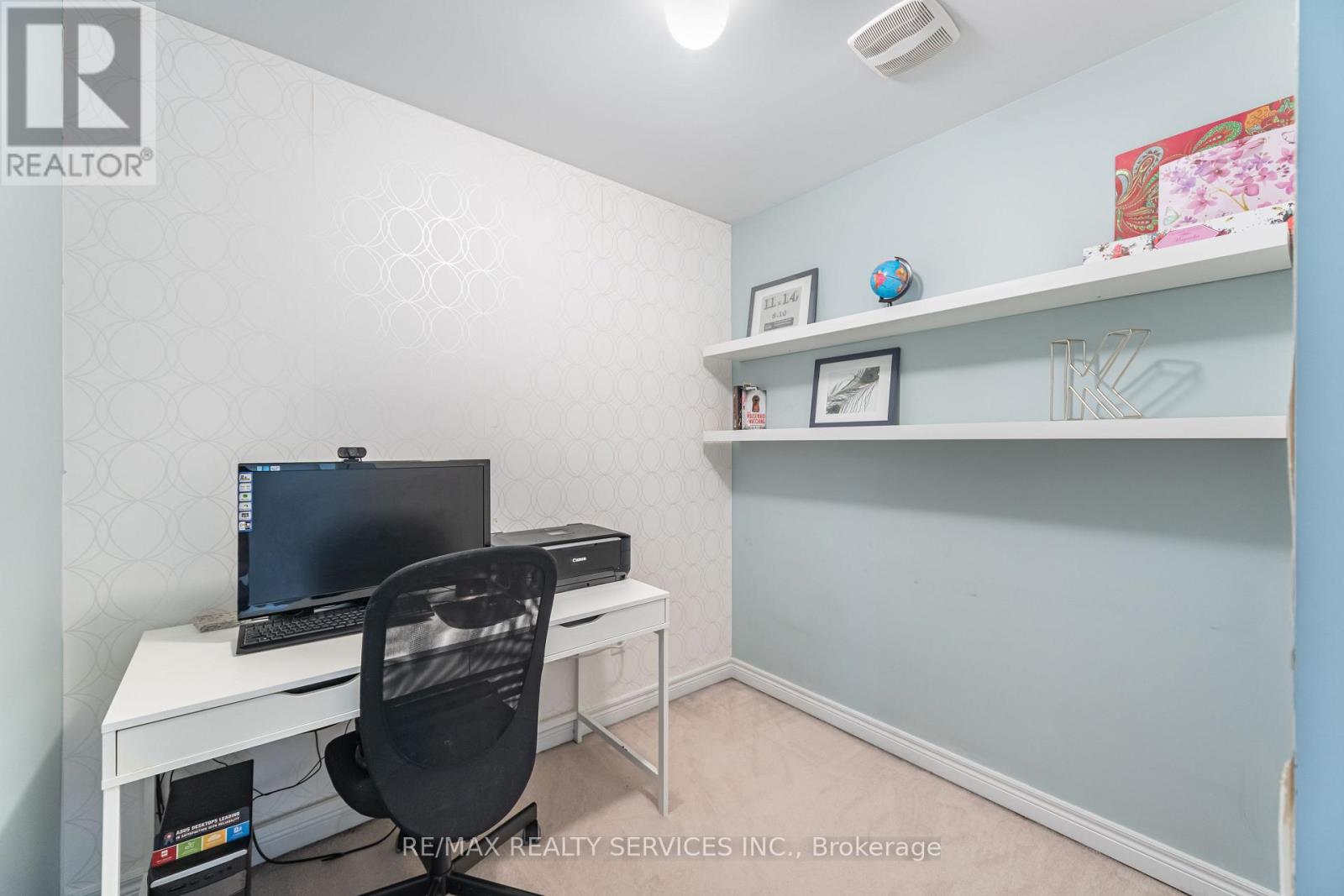 Photo 27 of 12 Seedland Crescent, Brampton ON