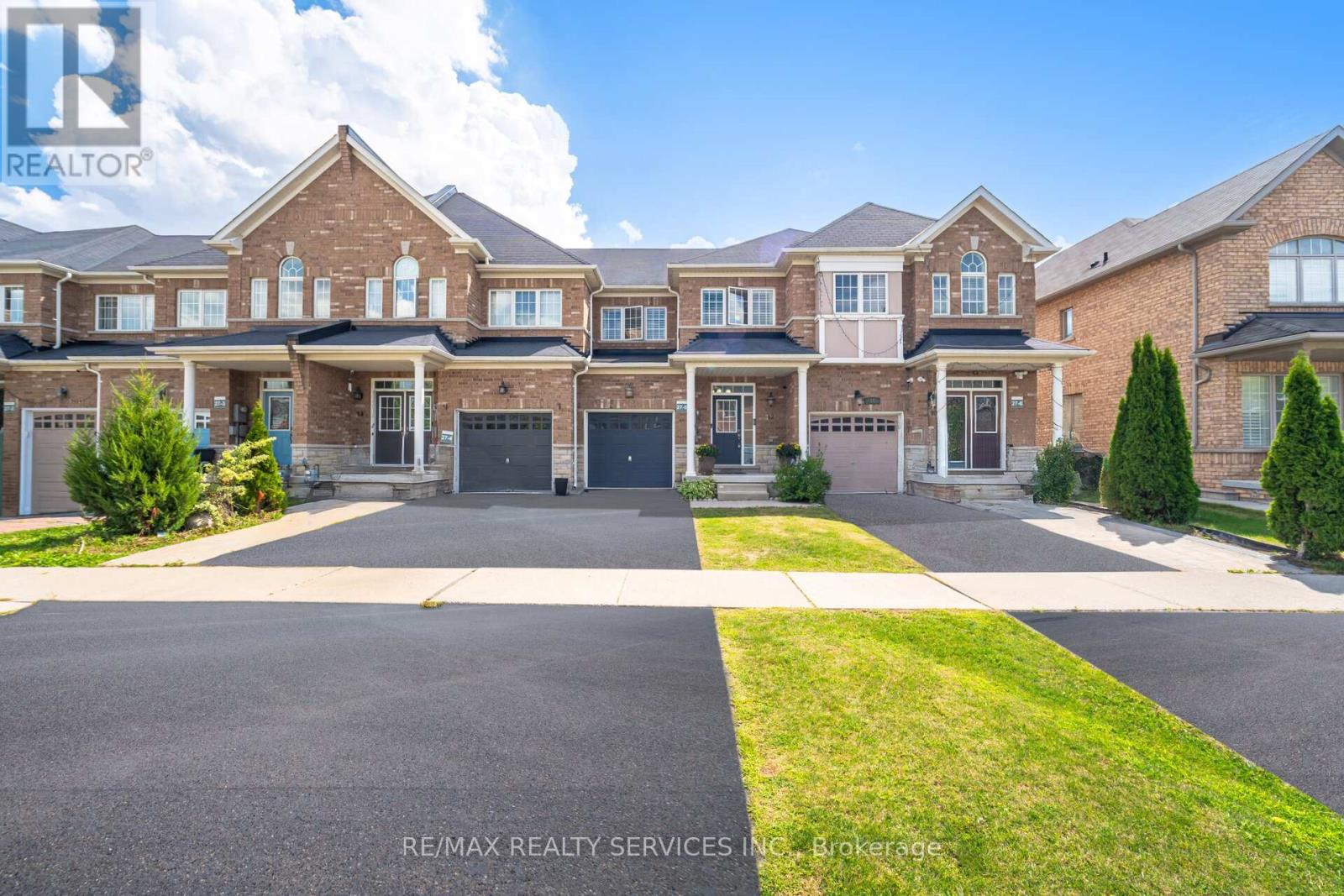 Photo 2 of 12 Seedland Crescent, Brampton ON