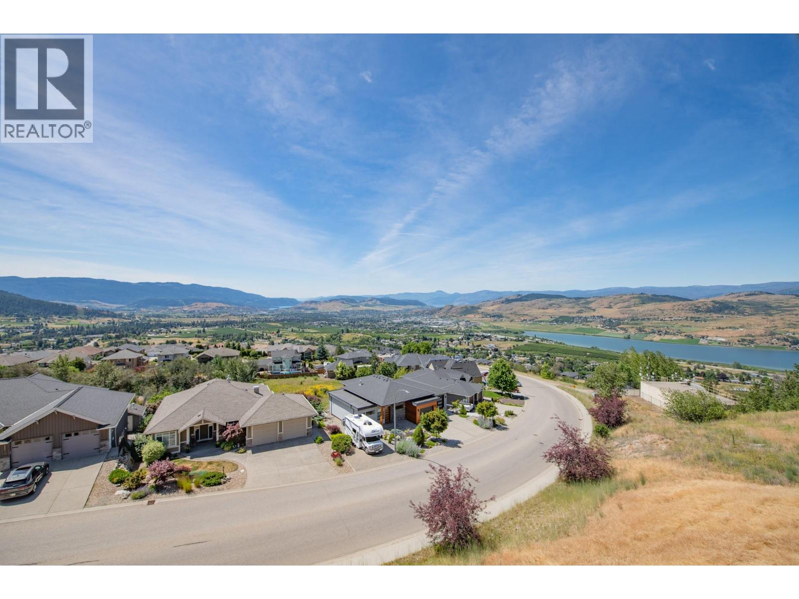 Photo 18 of 733 Hart Lane, Vernon BC
