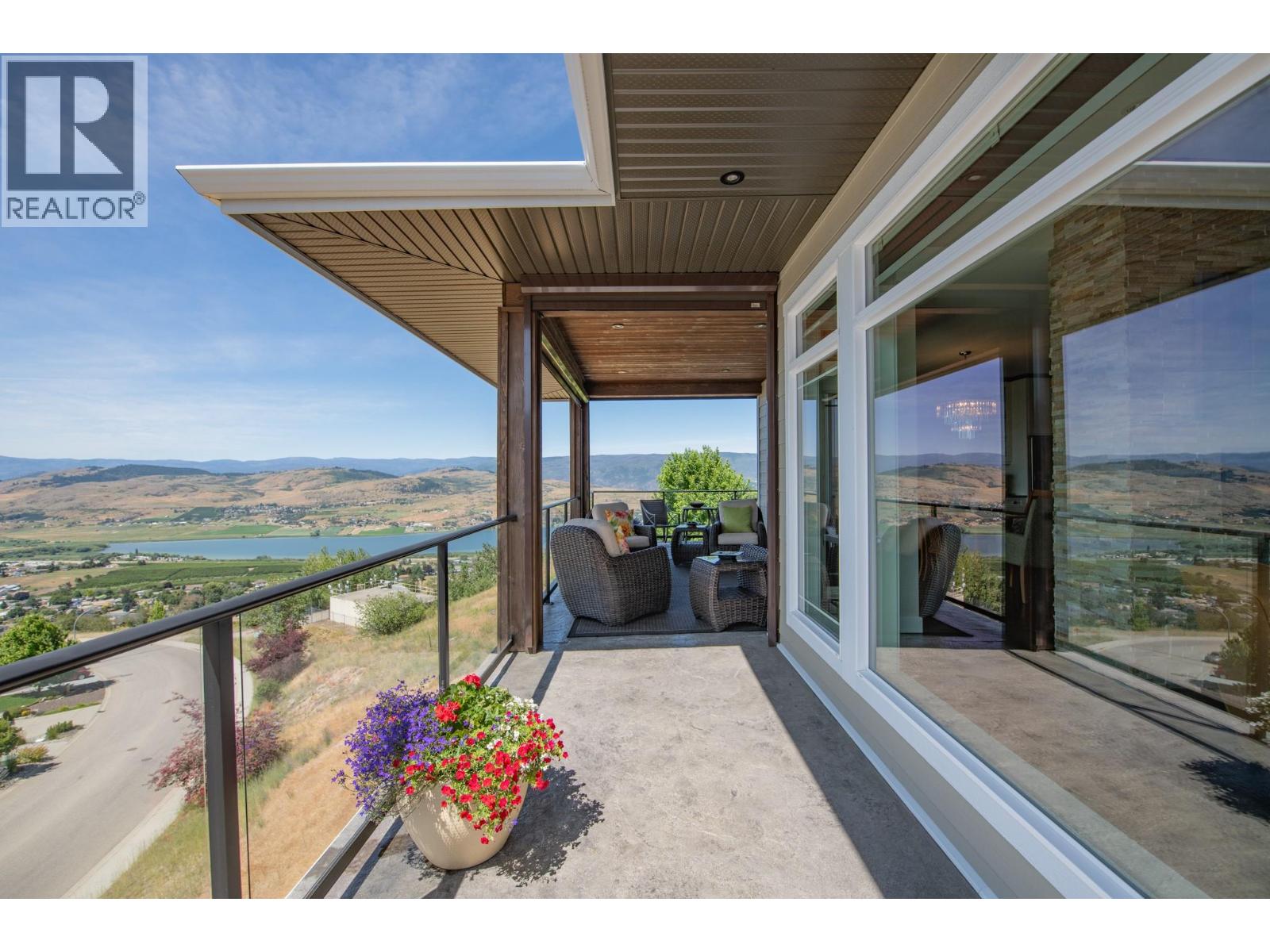 Photo 17 of 733 Hart Lane, Vernon BC
