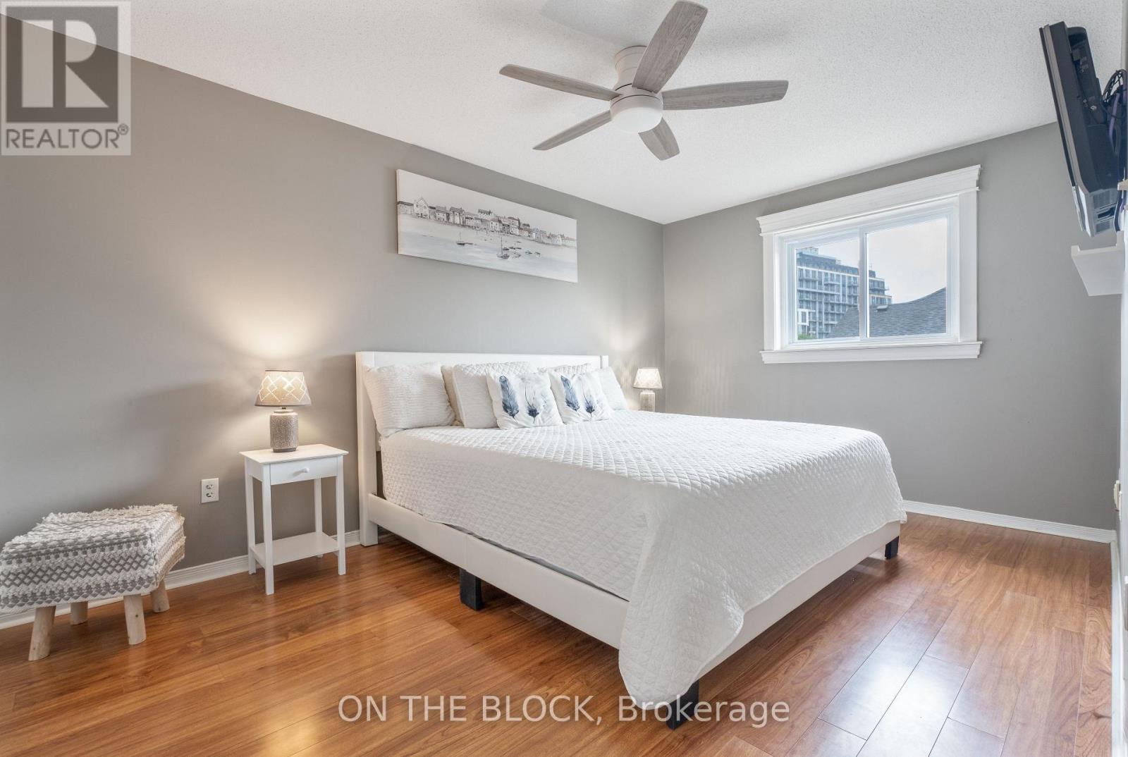 Photo 14 of 39 485 Green Road, Hamilton ON