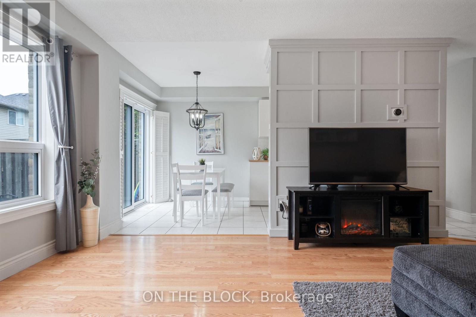 Photo 7 of 39 485 Green Road, Hamilton ON