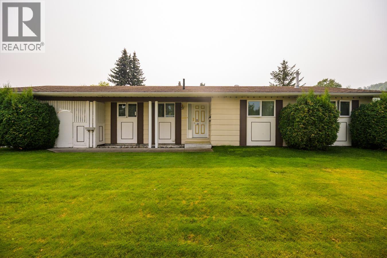 Photo 2 of 4805 1st Avenue, Prince George BC