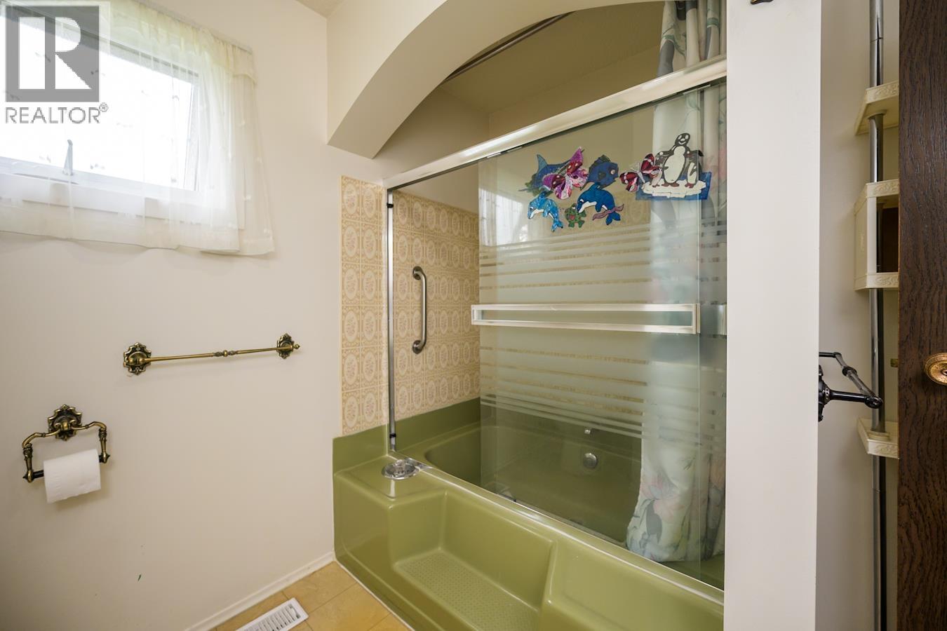 Photo 23 of 4805 1st Avenue, Prince George BC
