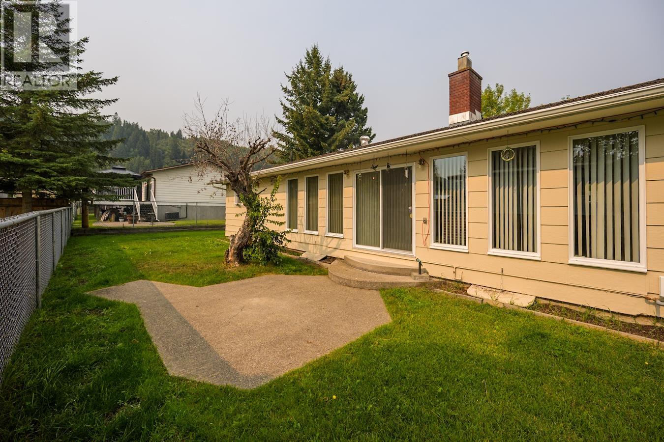 Photo 35 of 4805 1st Avenue, Prince George BC