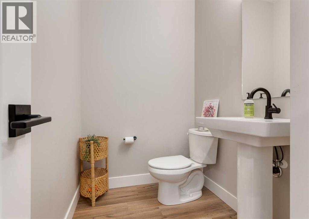 Single Family House for Sale in  Arbour Lake Rise NW Arbour Lake Calgary 