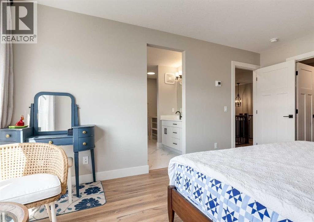 Single Family House for Sale in  Arbour Lake Rise NW Arbour Lake Calgary 