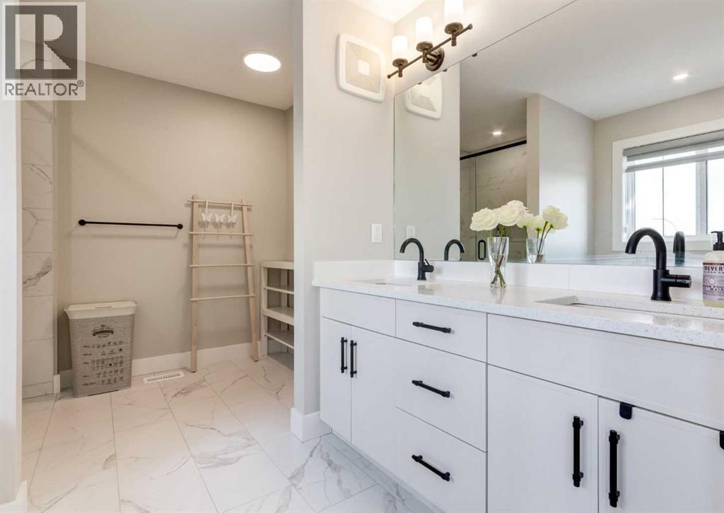 Single Family House for Sale in  Arbour Lake Rise NW Arbour Lake Calgary 