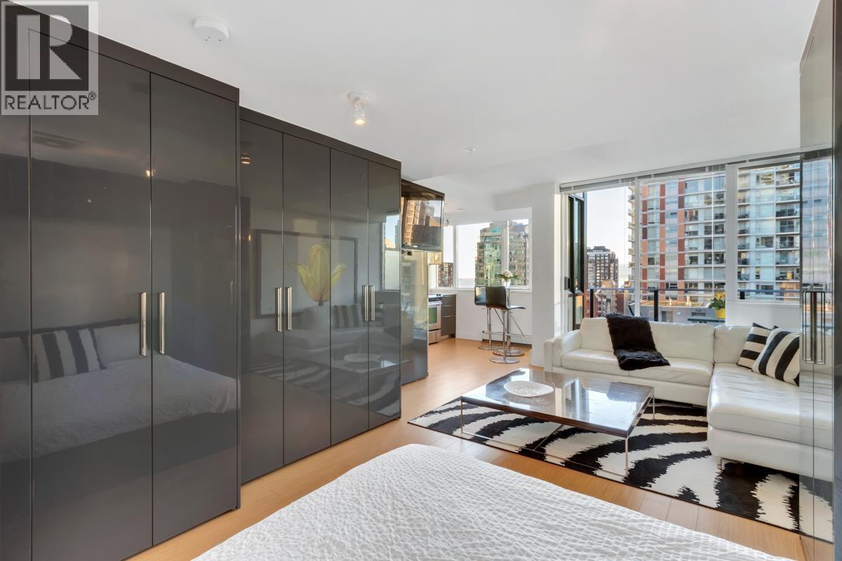 Photo 12 of 1513 1325 Rolston Street, Vancouver BC