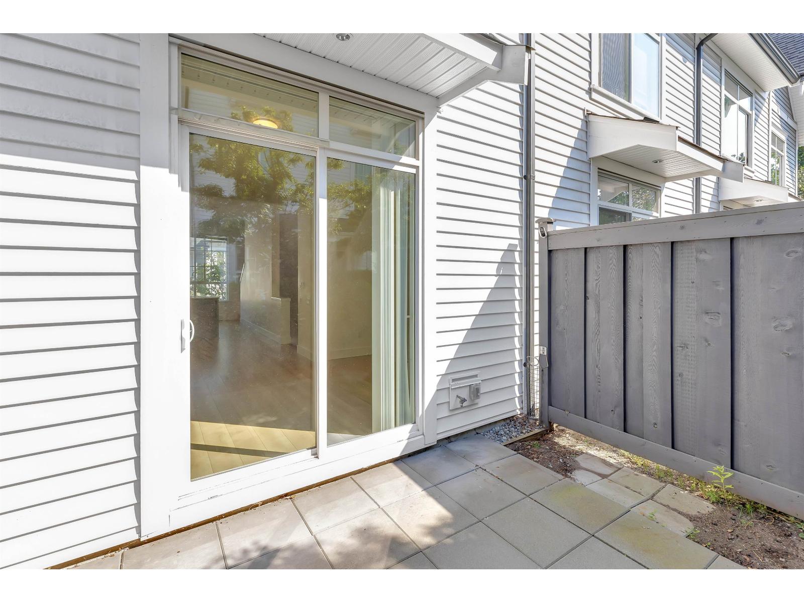Photo 14 of 63 2838 Livingstone Avenue, Abbotsford BC