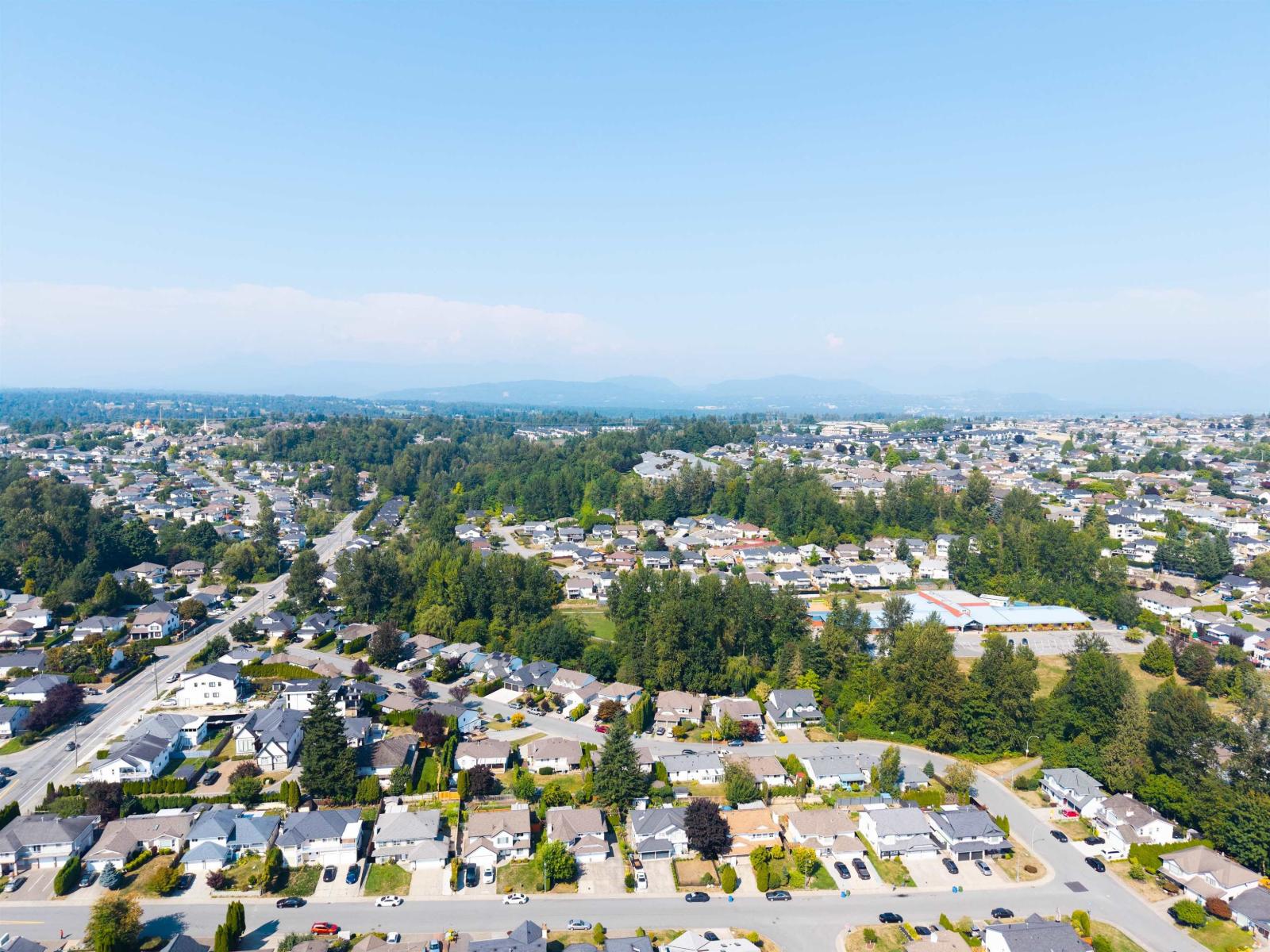 Photo 27 of 63 2838 Livingstone Avenue, Abbotsford BC