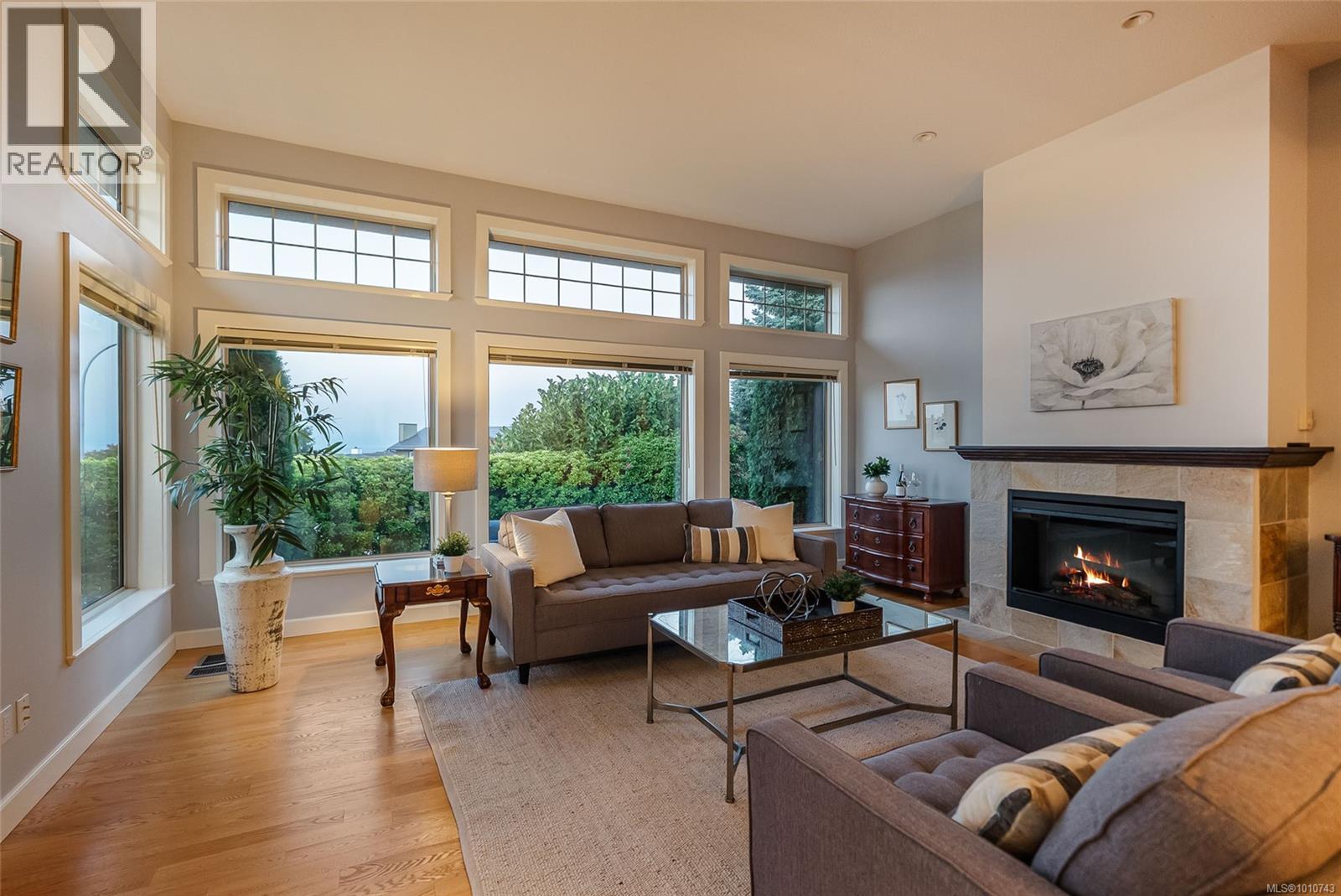 Photo 3 of 6103 La Marche Pl, Nanaimo BC