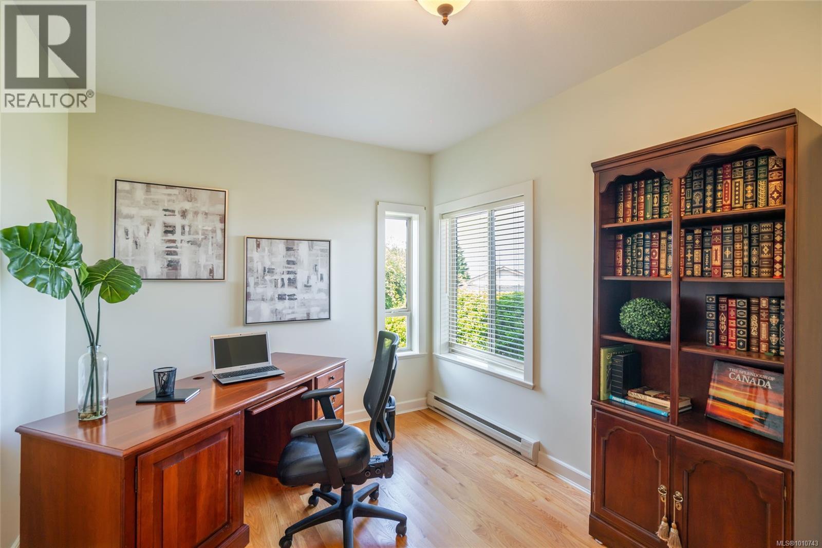 Photo 14 of 6103 La Marche Pl, Nanaimo BC