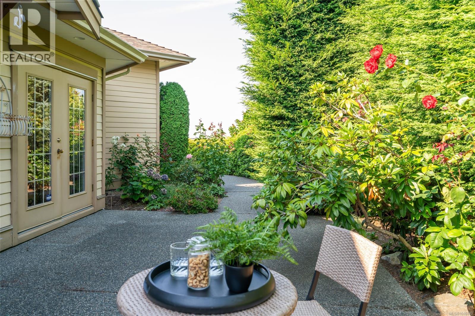 Photo 42 of 6103 La Marche Pl, Nanaimo BC
