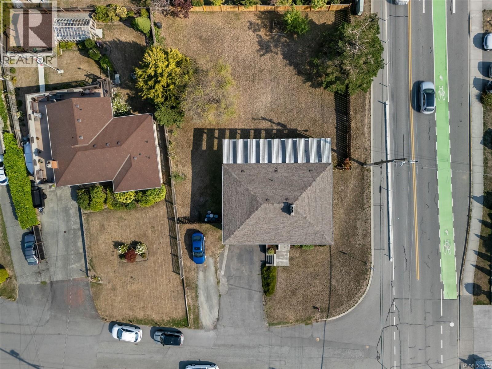 Photo 39 of 4309 Savoy Pl, Saanich BC