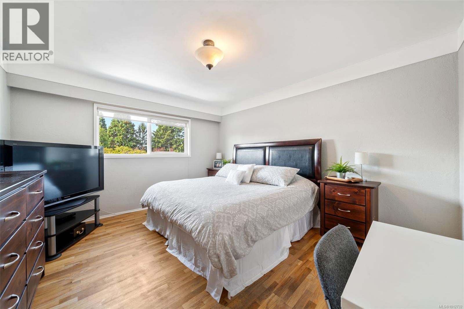 Photo 15 of 4309 Savoy Pl, Saanich BC