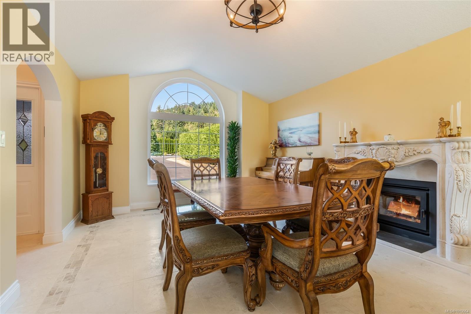 Photo 15 of 4718 4720 Shell Beach Rd, Ladysmith BC