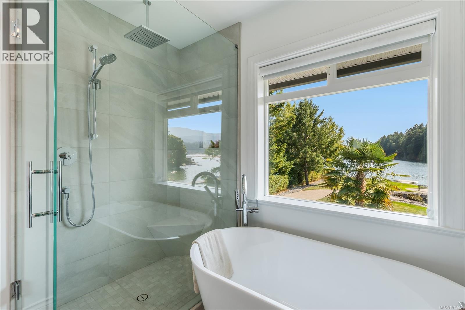Photo 9 of 4718 4720 Shell Beach Rd, Ladysmith BC