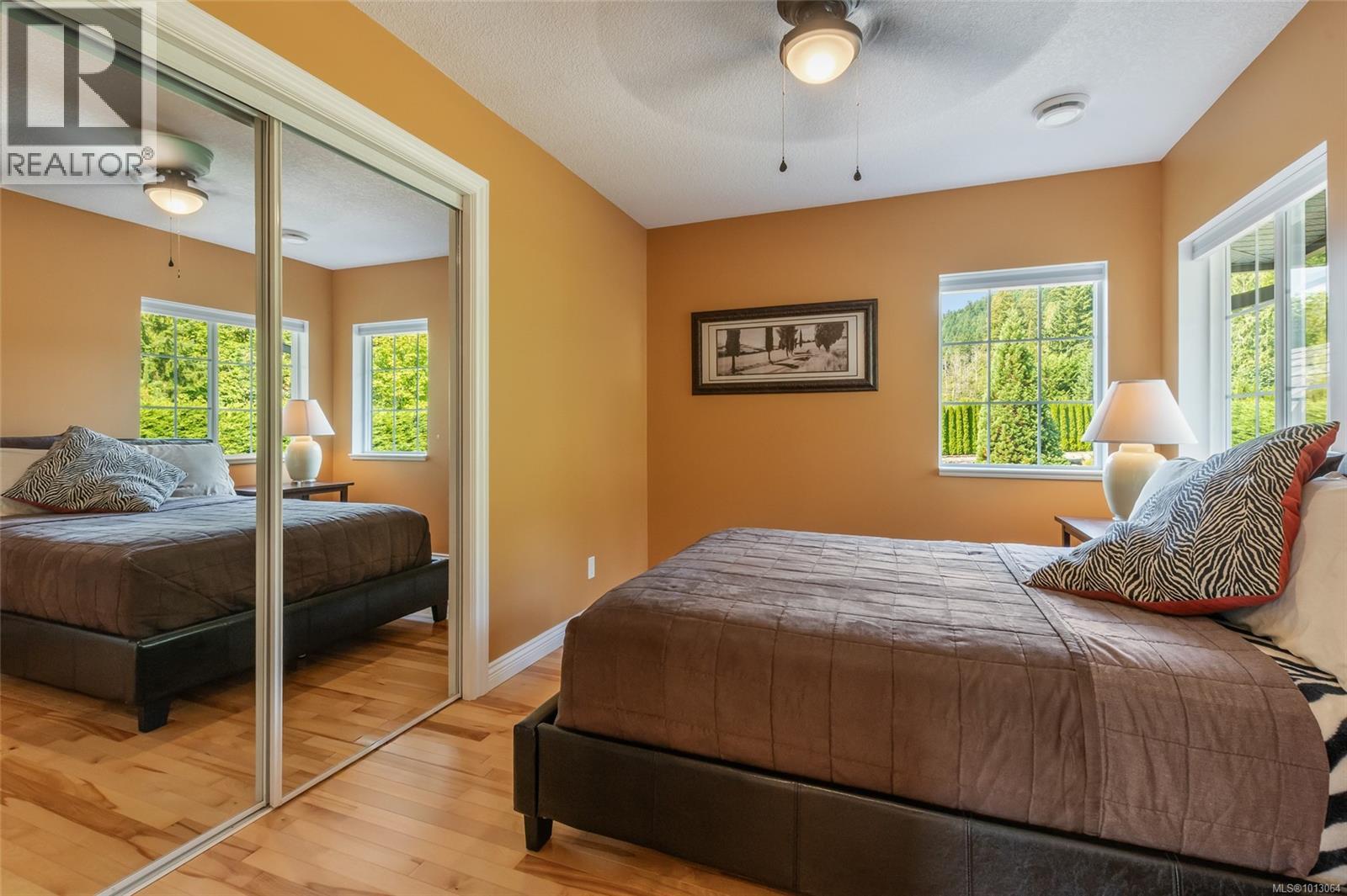 Photo 11 of 4718 4720 Shell Beach Rd, Ladysmith BC