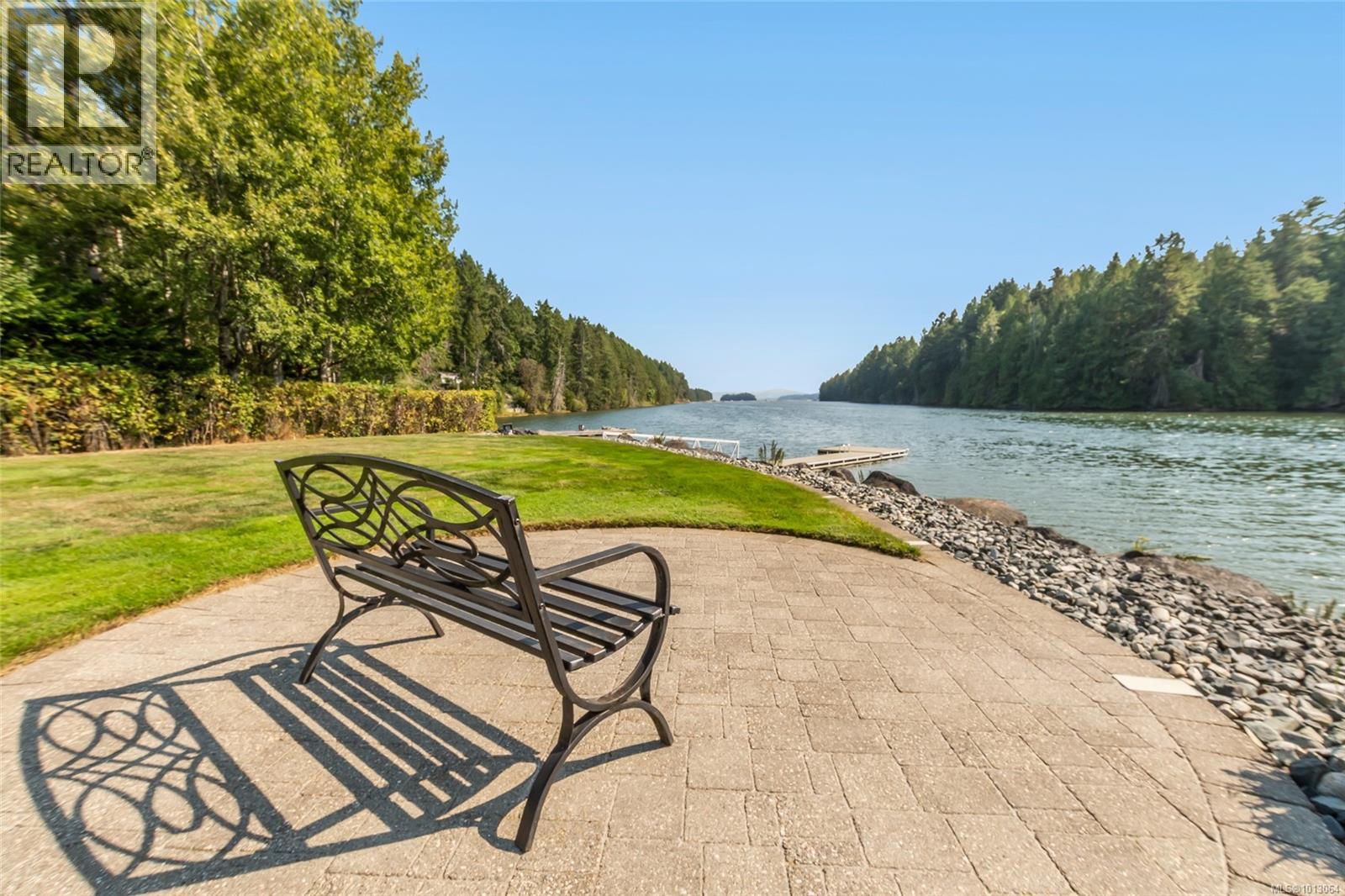 Photo 36 of 4718 4720 Shell Beach Rd, Ladysmith BC