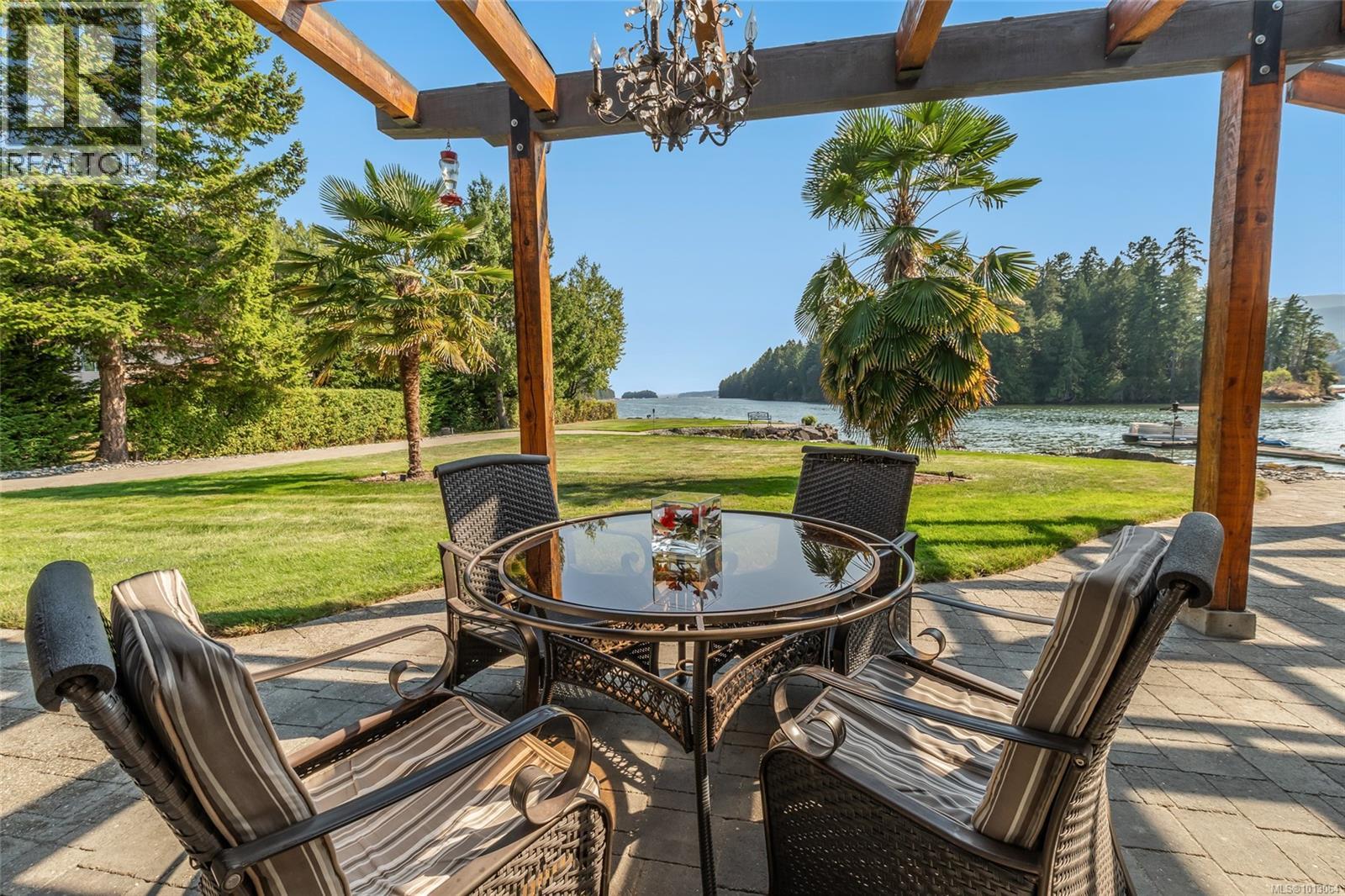 Photo 44 of 4718 4720 Shell Beach Rd, Ladysmith BC