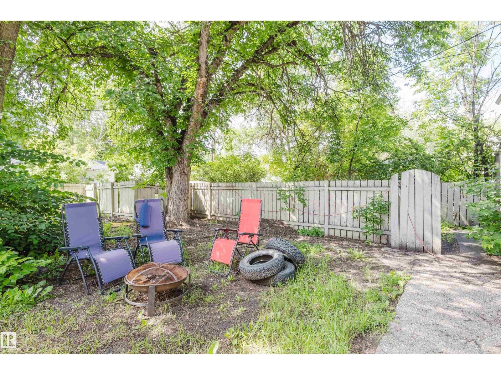 Photo 38 of 7230 112 St Nw, Edmonton AB
