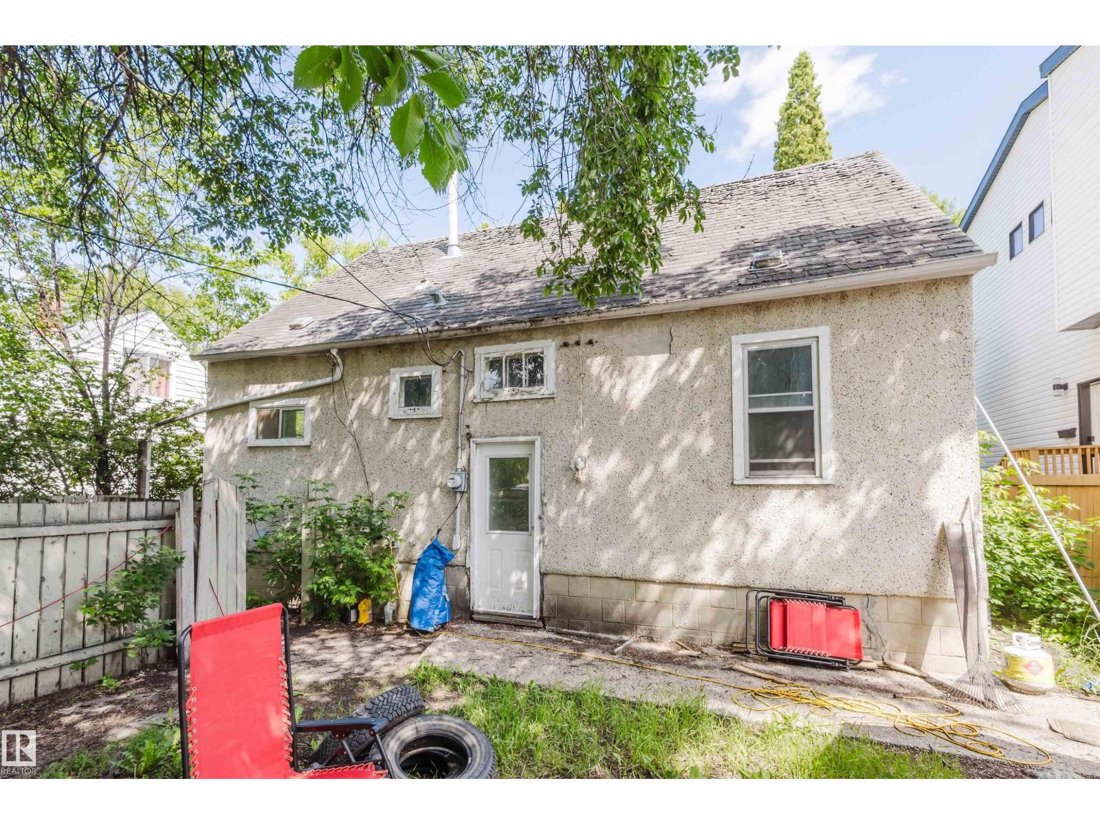 Photo 41 of 7230 112 St Nw, Edmonton AB
