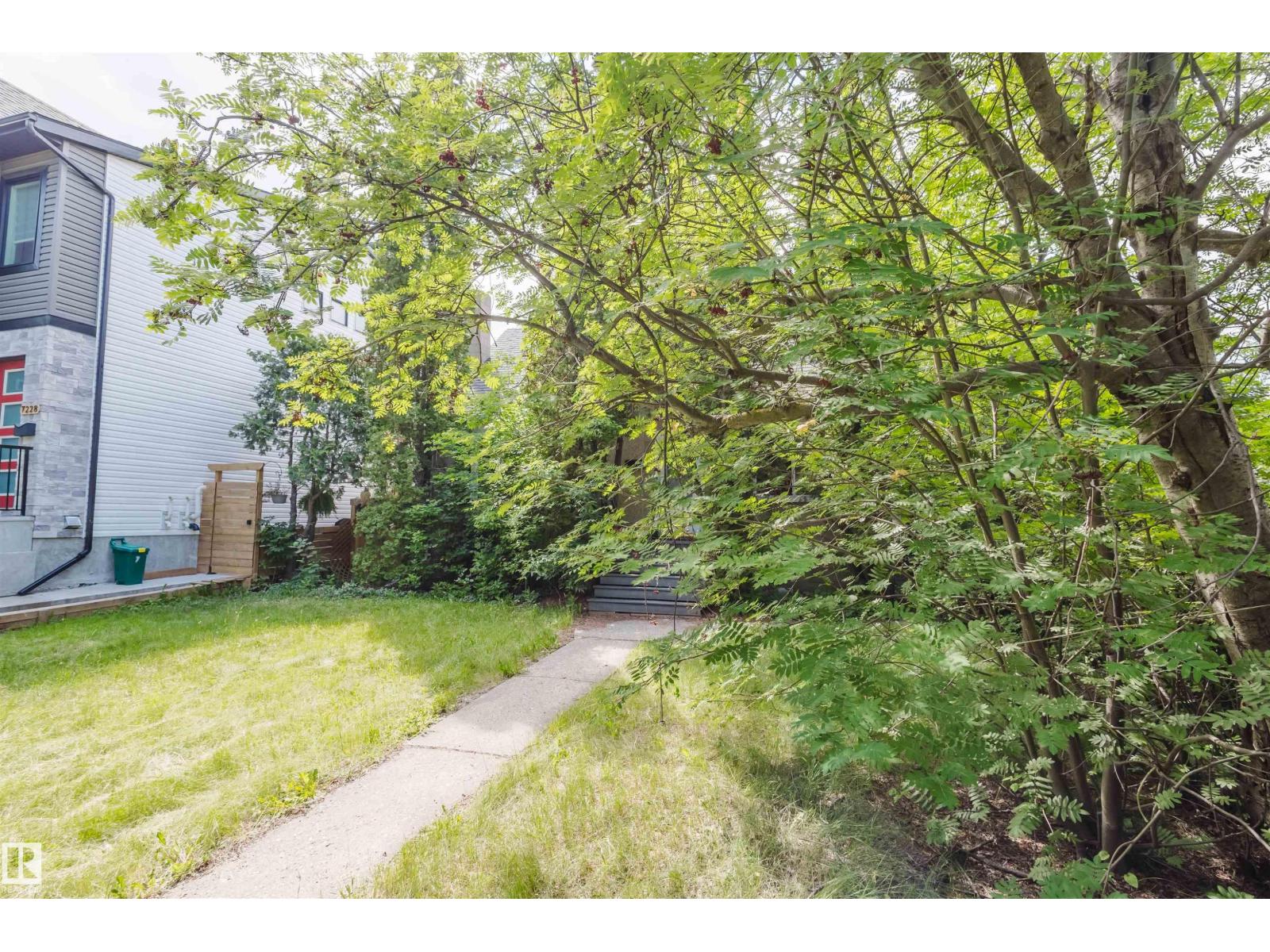 Photo 43 of 7230 112 St Nw, Edmonton AB