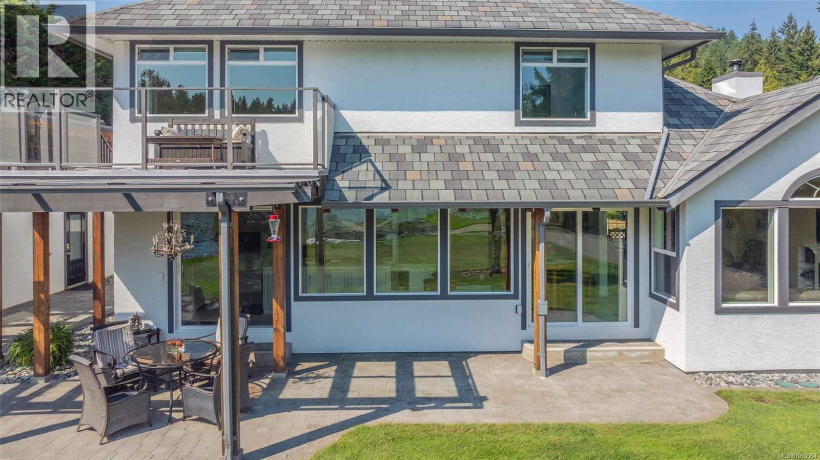 Photo 86 of 4718 4720 Shell Beach Rd, Ladysmith BC