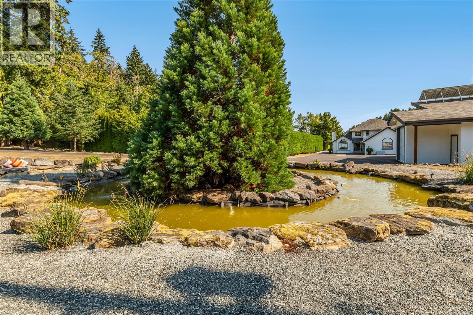 Photo 71 of 4718 4720 Shell Beach Rd, Ladysmith BC