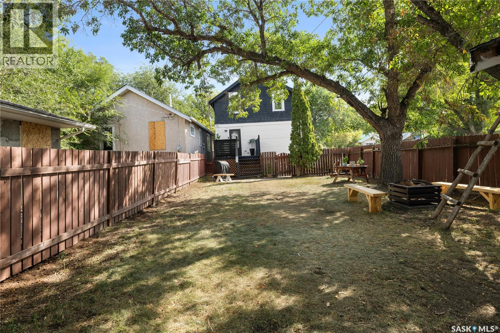 Photo 33 of 2072 Princess Street, Regina SK