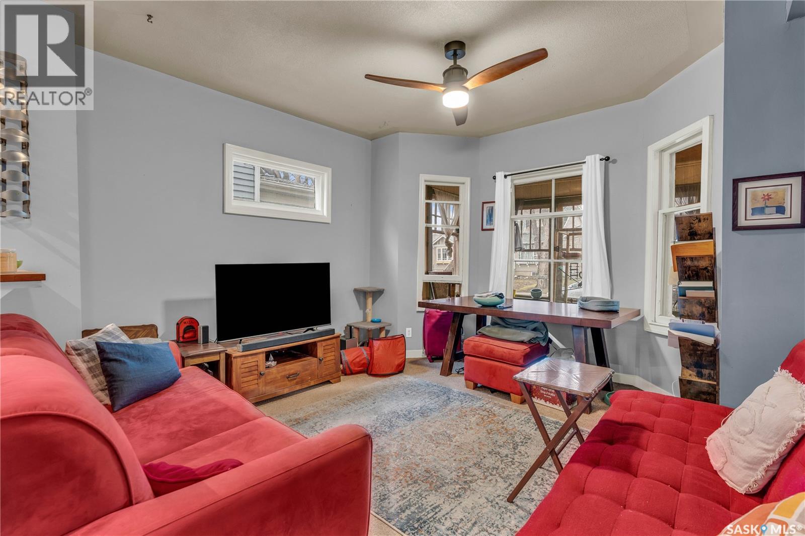 Photo 6 of 2231 Quebec Street, Regina SK
