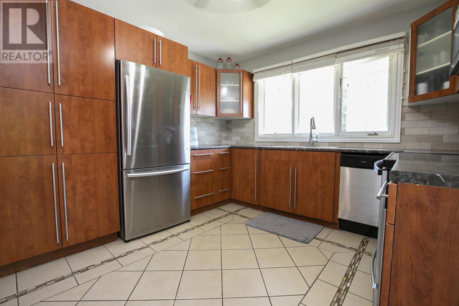 Photo 13 of 108 Smale Ave, Sault Ste Marie ON