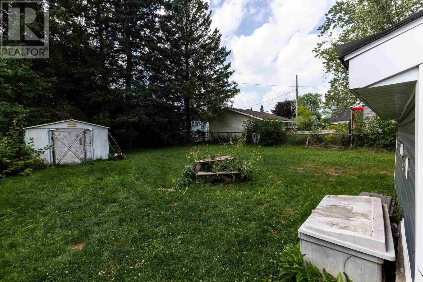 Photo 19 of 121 Brien Ave, Sault Ste Marie ON