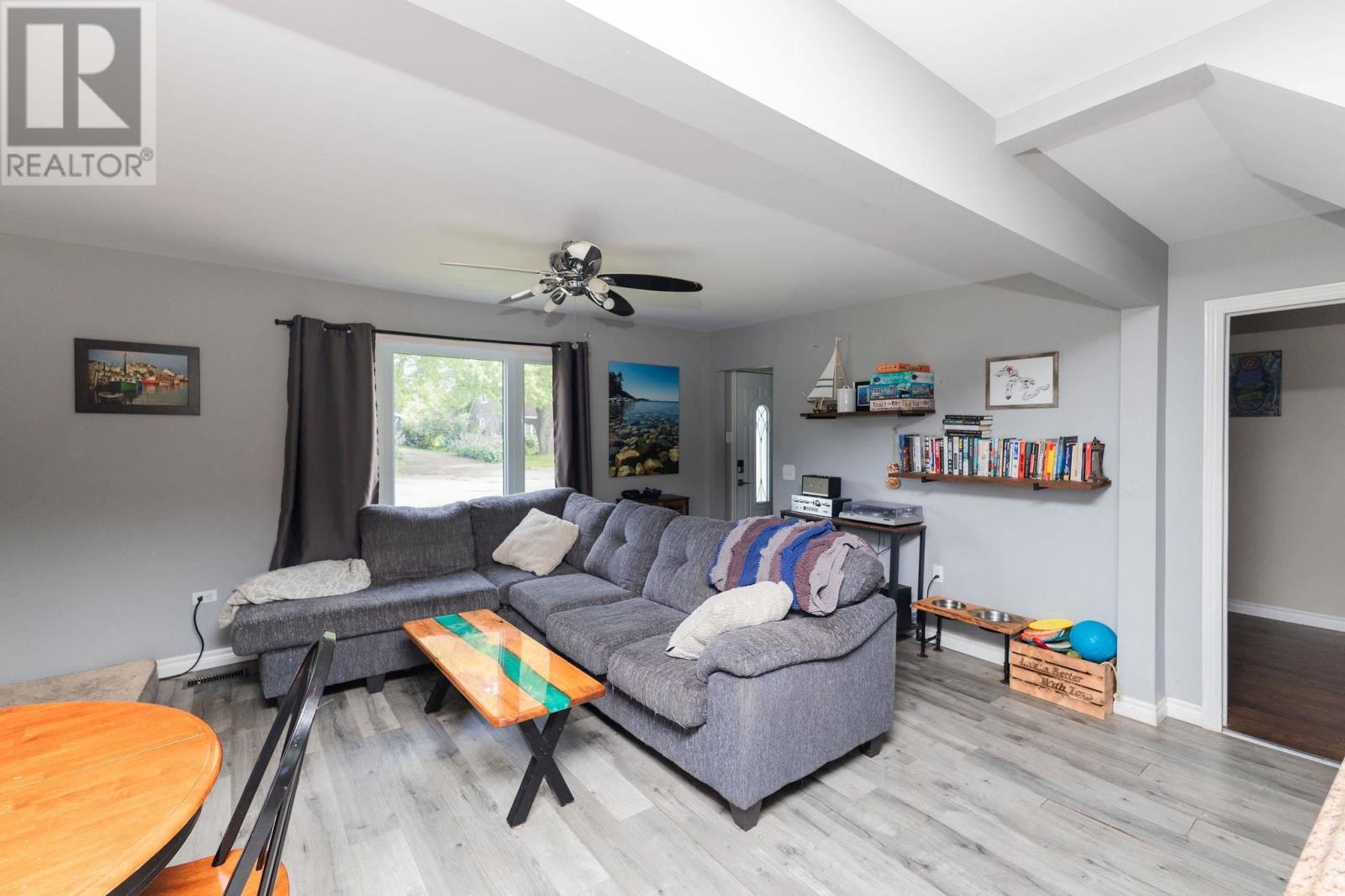 Photo 6 of 121 Brien Ave, Sault Ste Marie ON