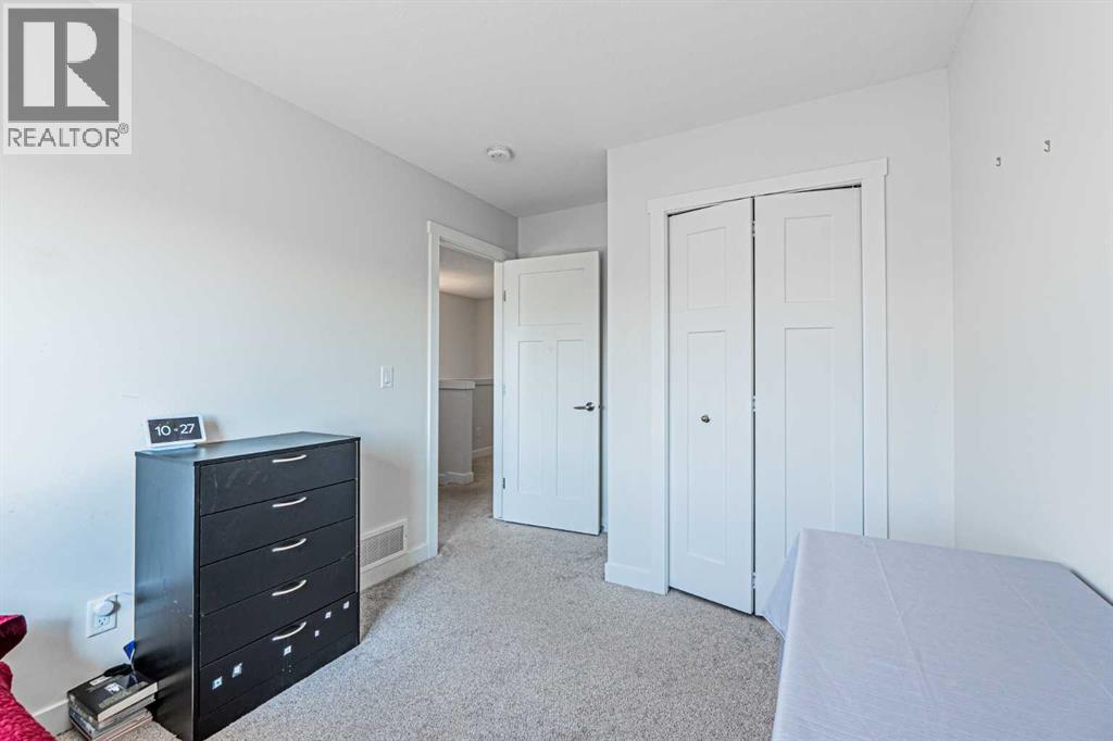 Photo 8 of 329 South Point Green Sw, Airdrie AB
