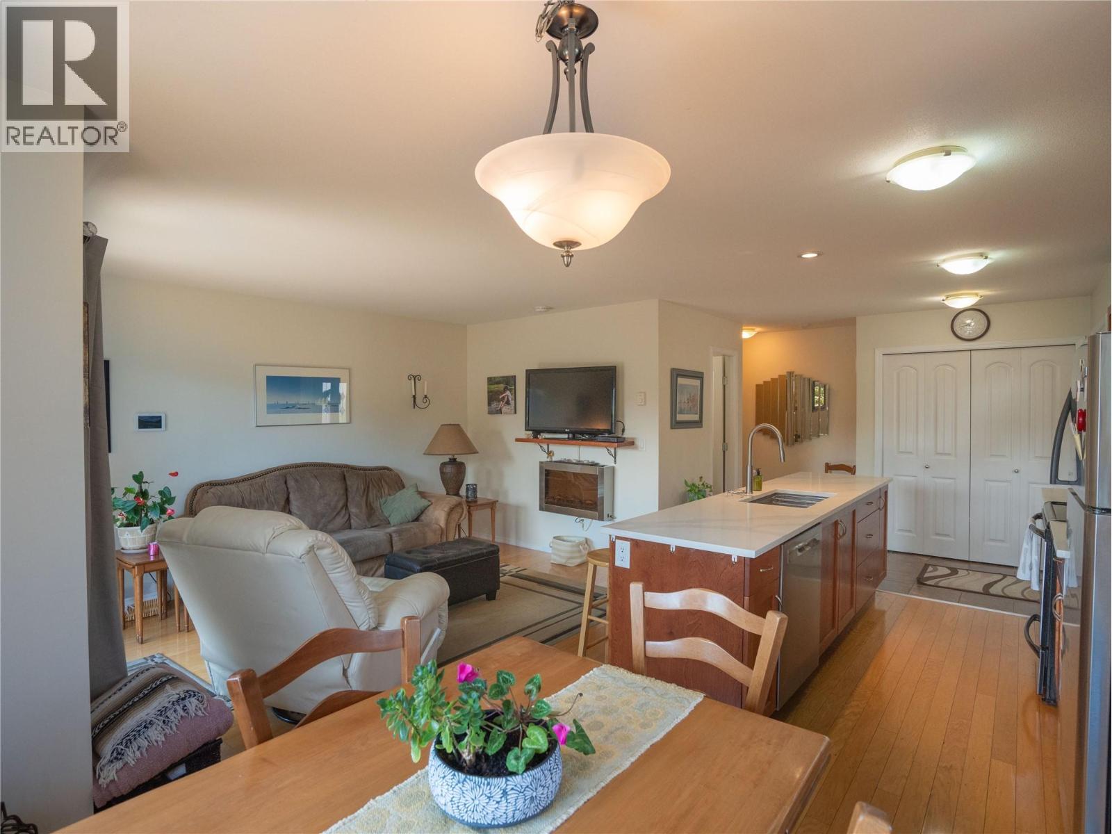 500 Westminster Avenue W Unit# 102, Penticton