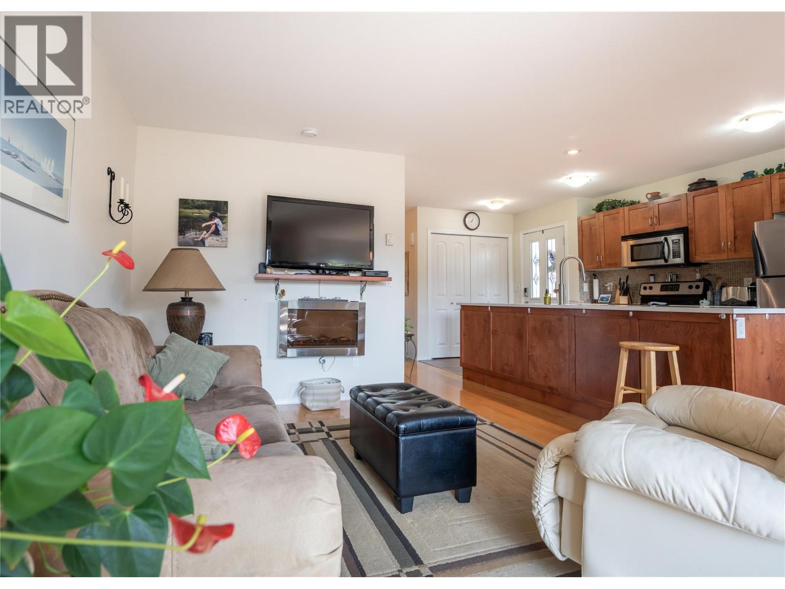 500 Westminster Avenue W Unit# 102, Penticton